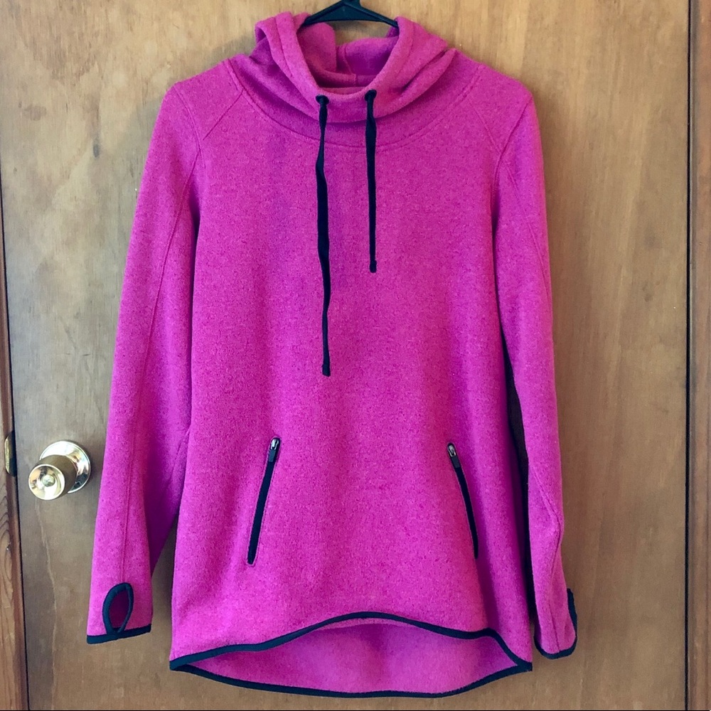 Pullover hoodie